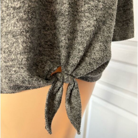 Anthropologie Caution To The Wind Grey Bell Sleeves knotted at Waist Size Small - Picture 5 of 7